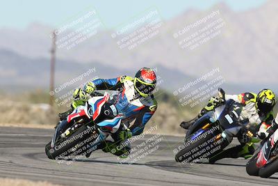 media/Jan-15-2026-Racers Edge (Thu) [[dfebeb70ab]]/2-A Group/Session 3 (Turn 16)/